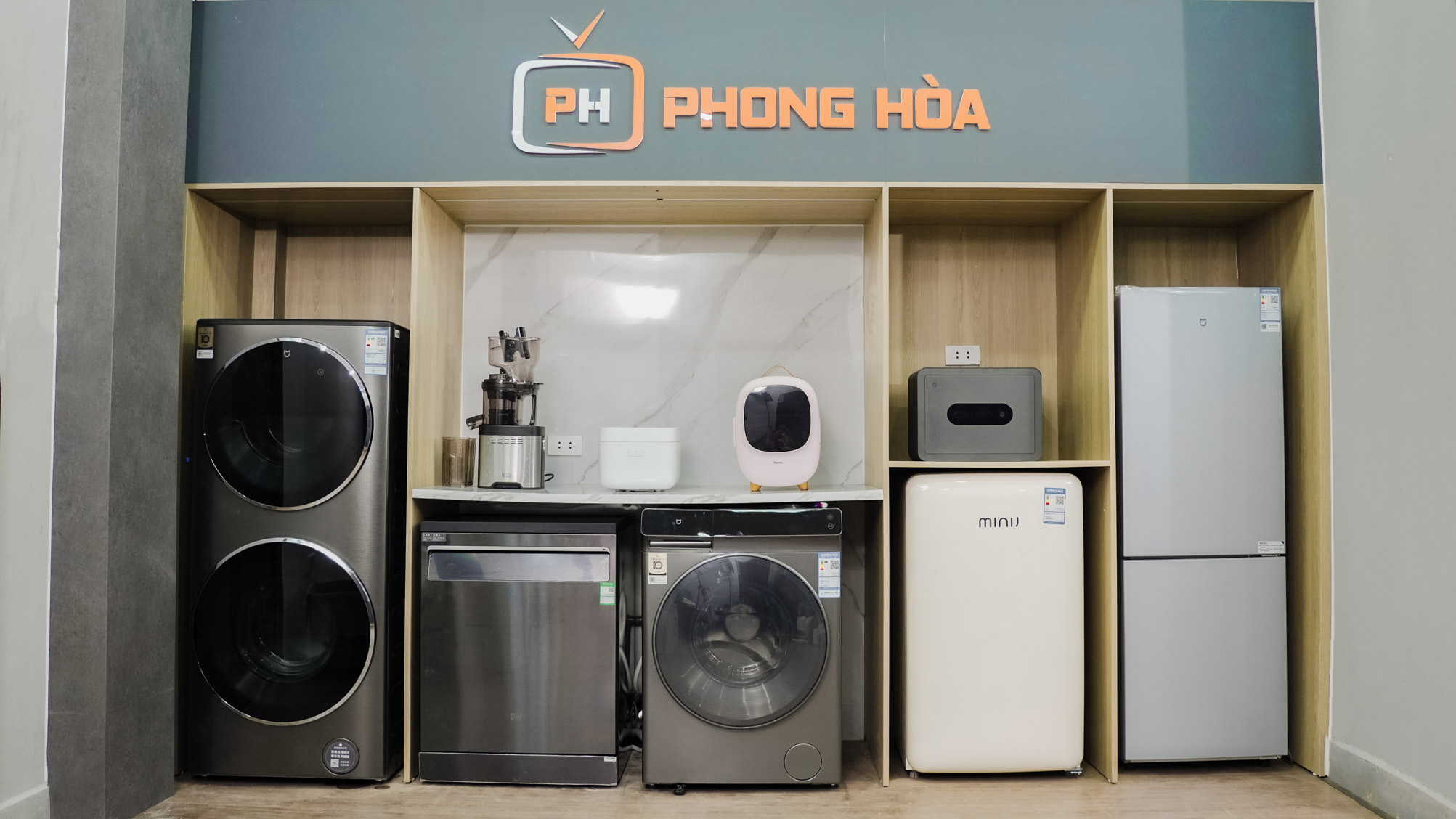 Phong Hòa là địa chỉ uy tín hàng đầu khi bạn muốn mua ghế công thái học Xiaomi