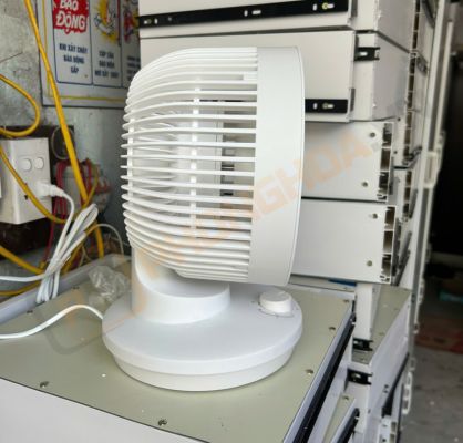 Quạt để bàn lưu thông không khí FIVE YSDFS001XD