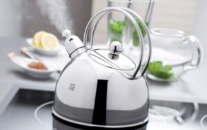 Nước qua máy lọc có nên đun sôi không?