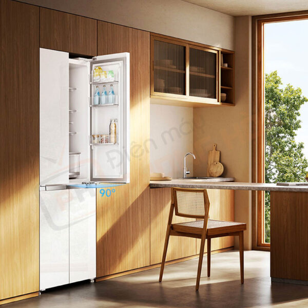 Bản lề nhúng cho phép mở 90° dù đặt sát tường, không lo vướng.